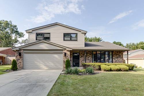 3239 N Volz, Arlington Heights, IL 60004