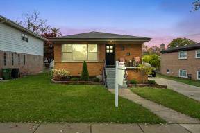 9629 Mason, Oak Lawn, IL 60453
