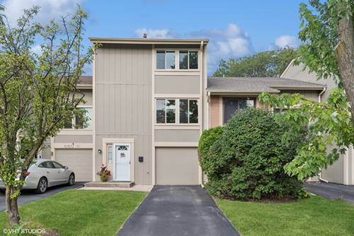 554 N Woodfield, Roselle, IL 60172