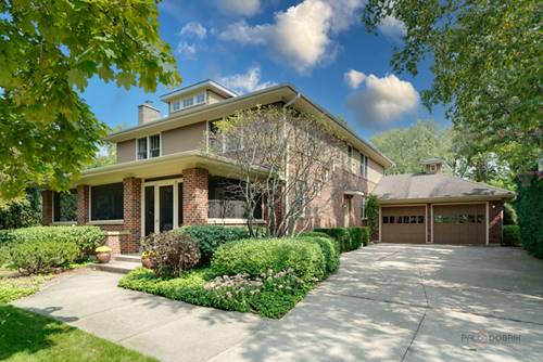 751 Moffett, Lake Bluff, IL 60044