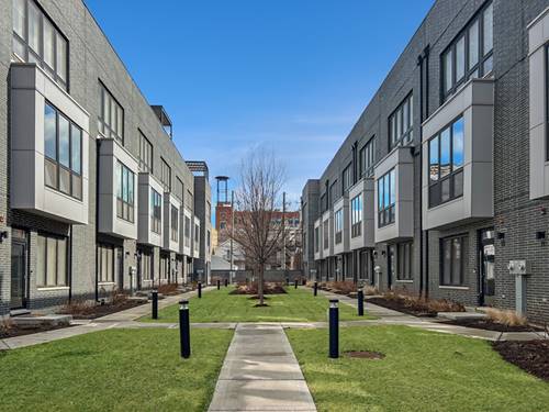 525 N Bishop Unit 8, Chicago, IL 60642