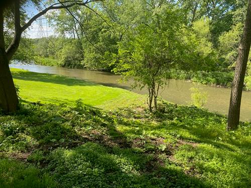 VCT Old Hickory, New Lenox, IL 60451