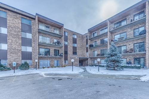 701 W Huntington Commons Unit 103, Mount Prospect, IL 60056