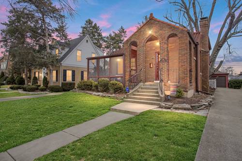 205 East, Park Ridge, IL 60068