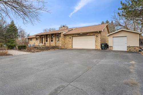 26980 N Pierre, Mundelein, IL 60060