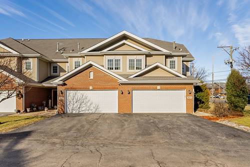 10024 S Roberts, Palos Hills, IL 60465