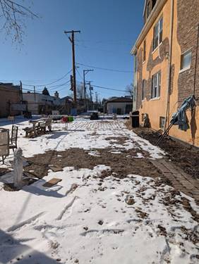 2416 N Kenton, Chicago, IL 60639