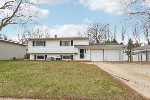 173 Dartmoor, Crystal Lake, IL 60014