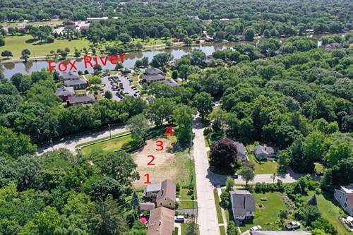 16 Mosedale, St. Charles, IL 60174