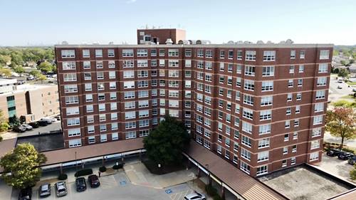 8975 W Golf Unit 625, Niles, IL 60714