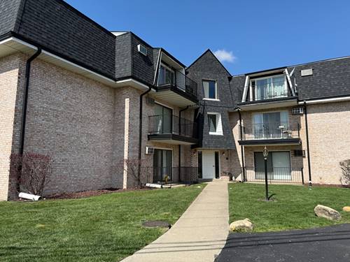 7000 Mather Unit 101, Chicago Ridge, IL 60415