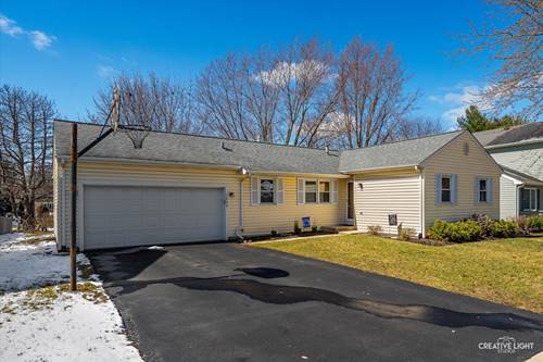 1933 Stanford, Naperville, IL 60565
