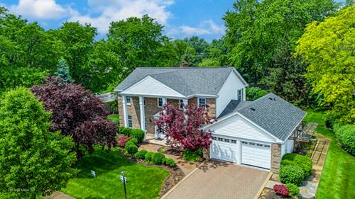 1358 W Borders, Palatine, IL 60067