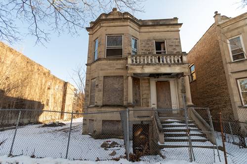 3827 W Gladys, Chicago, IL 60624