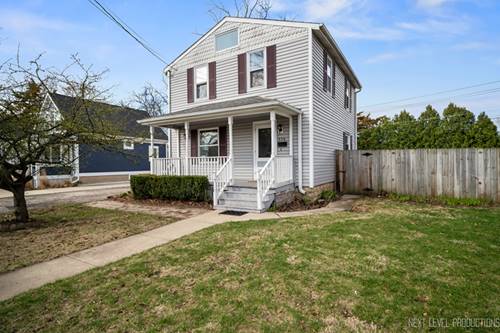 219 S Harrison, Batavia, IL 60510