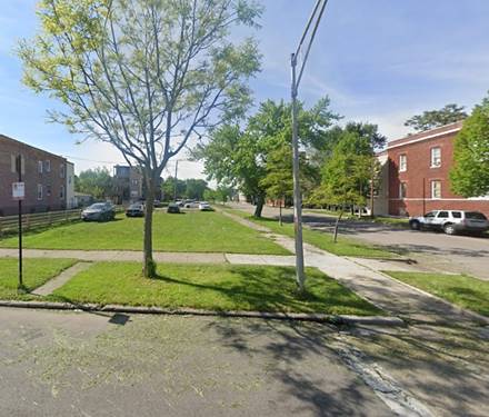 3855 W Gladys, Chicago, IL 60624
