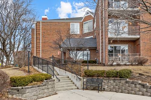 805 Leicester Unit 118, Elk Grove Village, IL 60007
