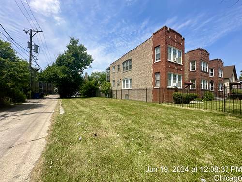 7444 S Dorchester, Chicago, IL 60619