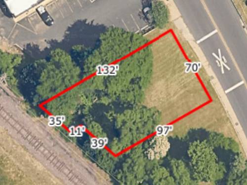 50 S State, Elgin, IL 60123