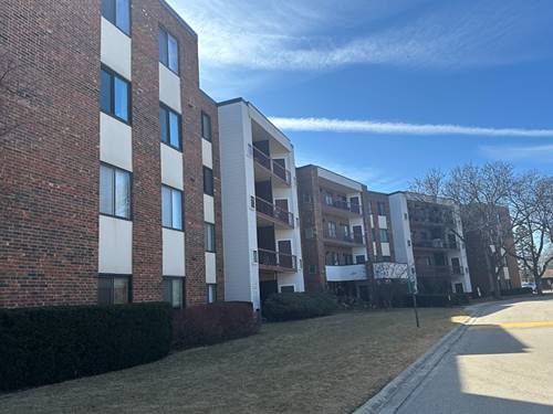 1500 Harbour Unit 2P, Wheeling, IL 60090