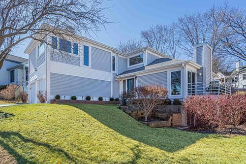 417 Lake Shore, Wauconda, IL 60084