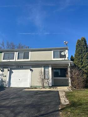 1742 De Forest, Hanover Park, IL 60133