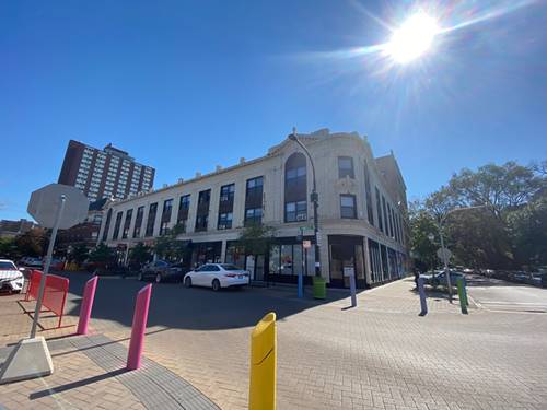 1023 W Argyle Unit 202, Chicago, IL 60640