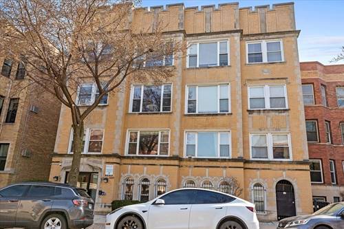3449 N Elaine Unit 210, Chicago, IL 60657