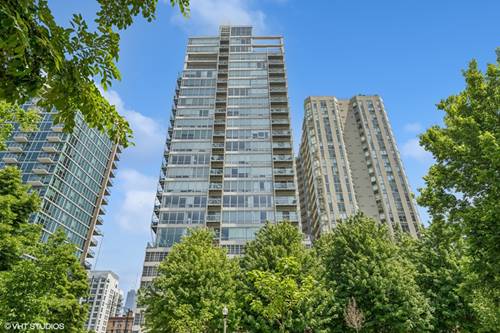 653 N Kingsbury Unit 1901, Chicago, IL 60610