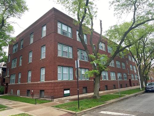 2250 W Berteau, Chicago, IL 60618