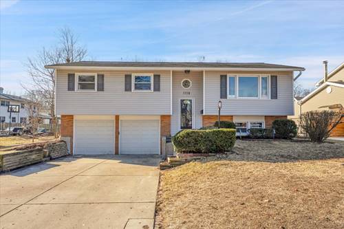 1119 E Dogwood, Mount Prospect, IL 60056