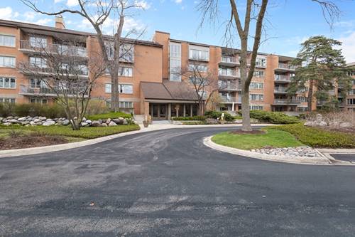22 Park Unit 520, Park Ridge, IL 60068