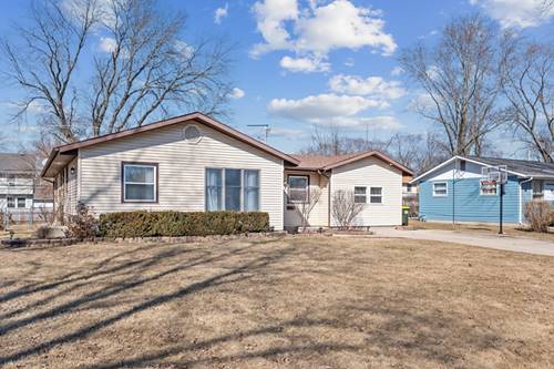 317 Mohawk, Carol Stream, IL 60188