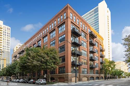 520 W Huron Unit 408, Chicago, IL 60654