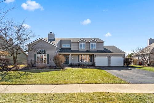 731 Queens Gate, Sugar Grove, IL 60554