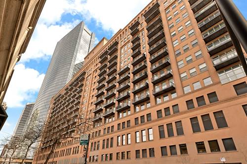 165 N Canal Unit 1028, Chicago, IL 60606