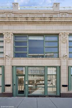 3111 N Greenview, Chicago, IL 60657