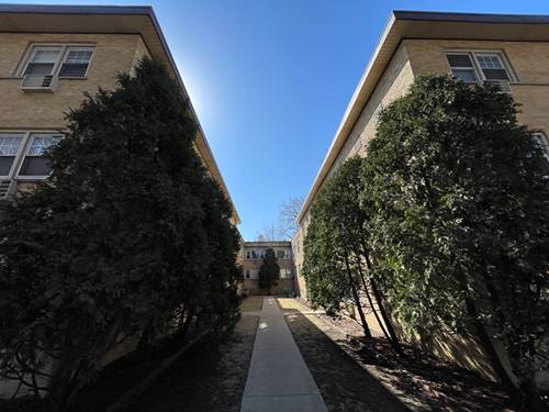 1819 W Touhy Unit 3, Chicago, IL 60626