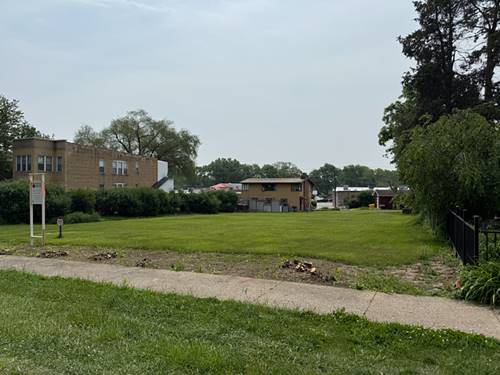 659 E Maple, Mundelein, IL 60060