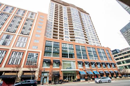 807 Davis Unit 403, Evanston, IL 60201