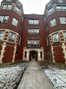 2233 E 70th Unit 1, Chicago, IL 60649