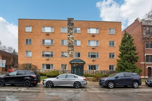 930 Ontario Unit 4C, Oak Park, IL 60302