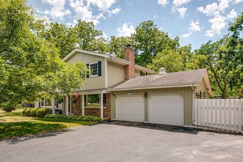 455 Hickory Haven, Gurnee, IL 60031