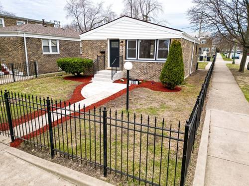 300 W 42nd, Chicago, IL 60609