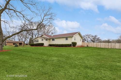100 2nd, Montgomery, IL 60538
