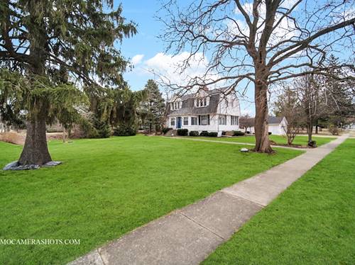173 Pomeroy, Crystal Lake, IL 60014