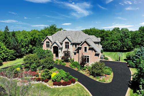 1410 W Newcastle, Inverness, IL 60010