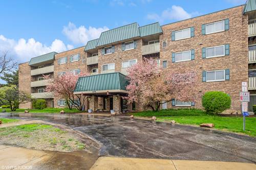 675 Grove Unit 204, Elk Grove Village, IL 60007