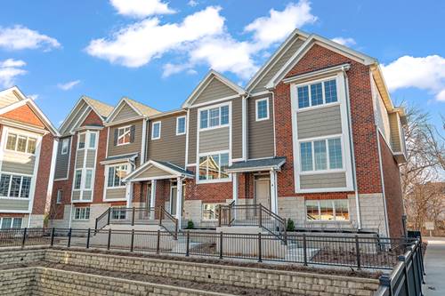 412 N Cass Unit 4, Westmont, IL 60559