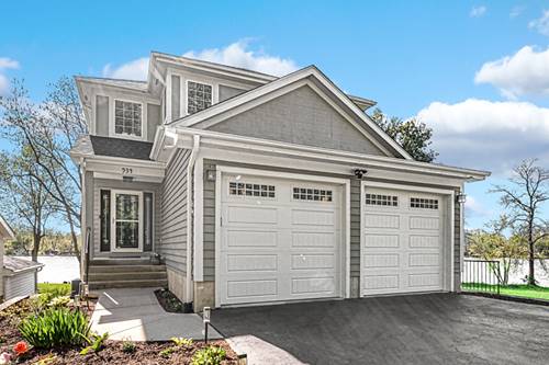 934 Robertson, South Elgin, IL 60177